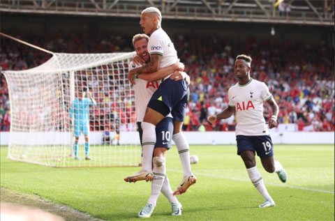 “Gà cậy gần chuồng”, chủ nhà Tottenham sẽ thắng “bầy cáo” Leicester để lấy lại uy danh