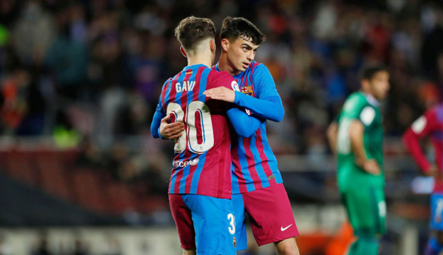 Cặp tài năng trẻ Gavi – Pedri (phải) sẽ giúp Barca có chiến thắng đậm trước chủ nhà Valencia