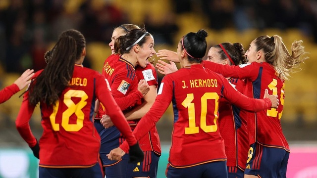 Các cô gái Tây Ban Nha nhiều khả năng sẽ thắng tưng bừng trước Zambia